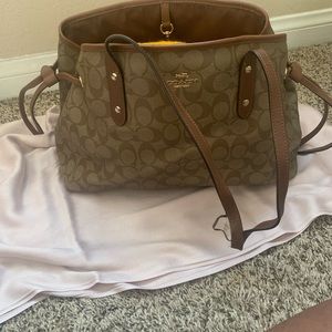 Coach Shoulder Bag